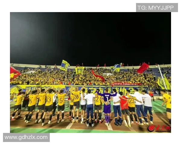 重庆足球队的精神之旅:揭示球队背后的信念与追求